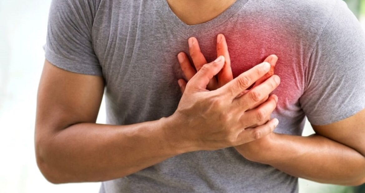 Deciphering the Silent Alarm: Recognizing Signs of a Heart Attack and Administering First Aid